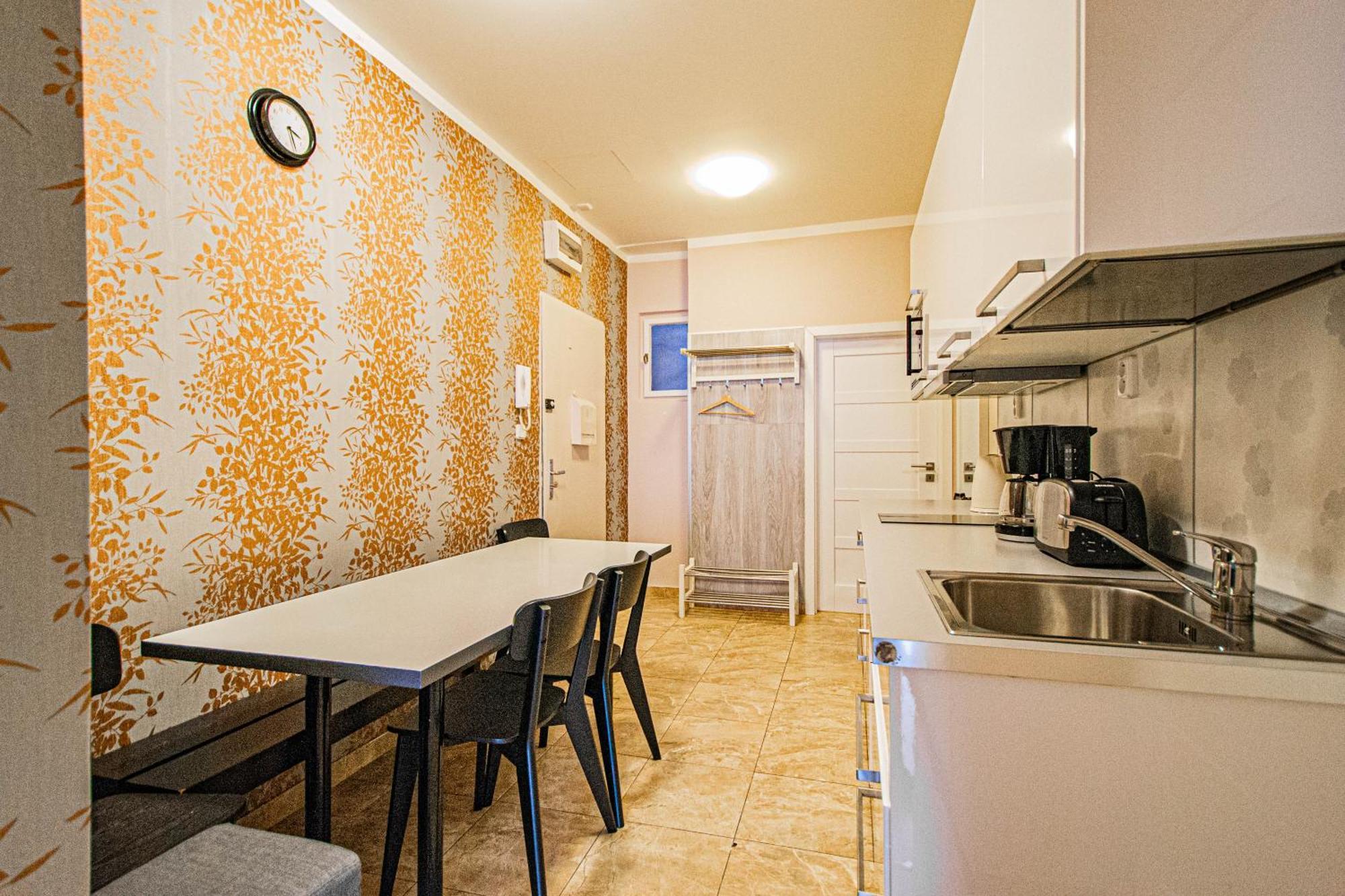 Old Town Rybna Apt By Ruterra 프라하 외부 사진